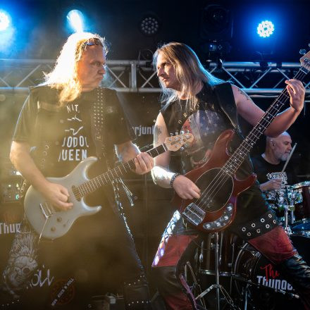 Thunderjunkies | Izy Riff & The Lucky Boys