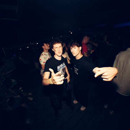 Techno am Wasser