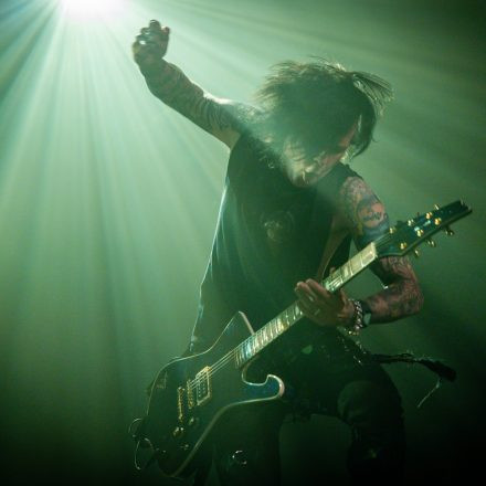 Static-X