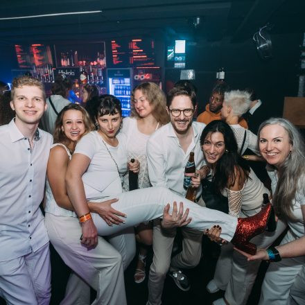 90ies & 2000s Club - Back for Good!