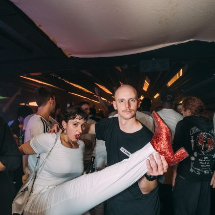 90ies & 2000s Club - Back for Good!