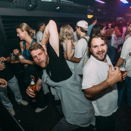 90ies & 2000s Club - Back for Good!