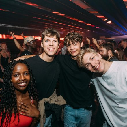 90ies & 2000s Club - Back for Good!