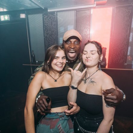 90ies & 2000s Club - Back for Good!