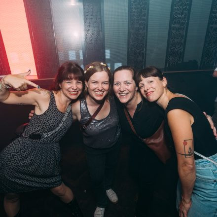 90ies & 2000s Club - Back for Good!