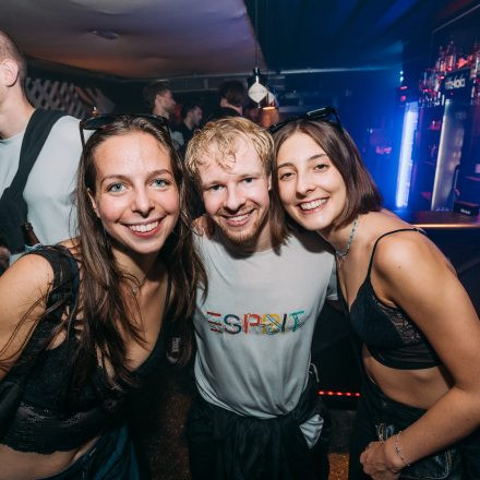 90ies & 2000s Club - Back for Good!