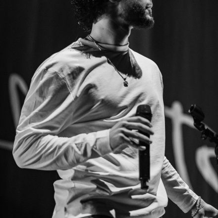 Montez