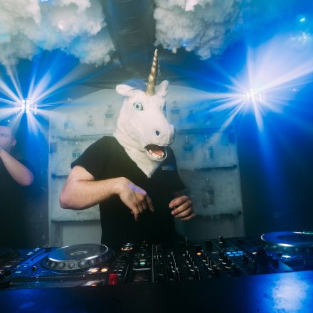 Unicorn On K