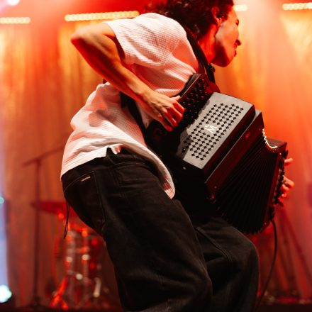 folkshilfe - BUNT Tour