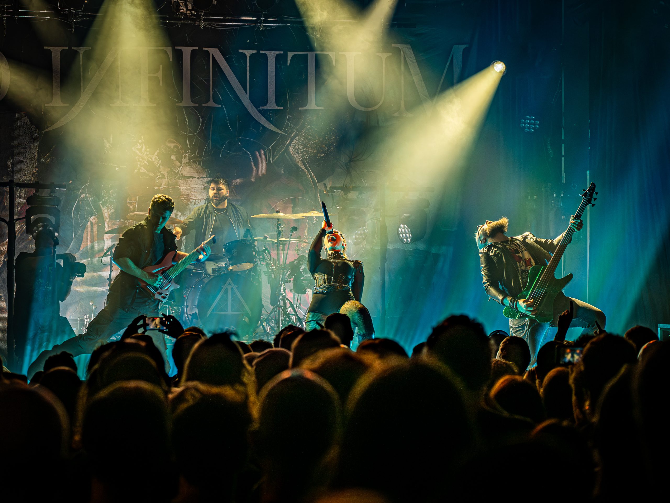 Ad Infinitum, Seven Spires & Tulip