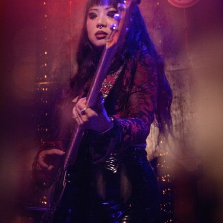 L.A. WITCH (Support: The Zew)