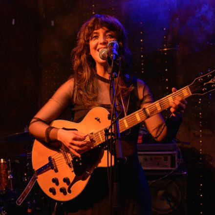 L.A. WITCH (Support: The Zew)