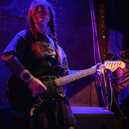 L.A. WITCH (Support: The Zew)