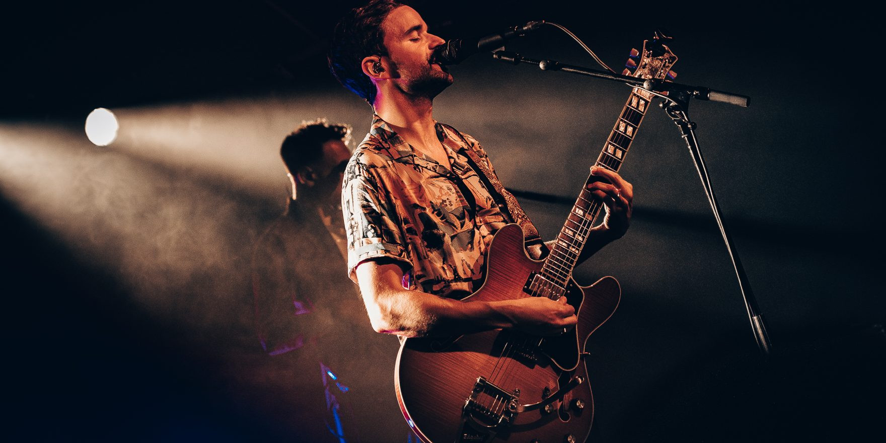 Gizmo Varillas | Support: Bon Jour