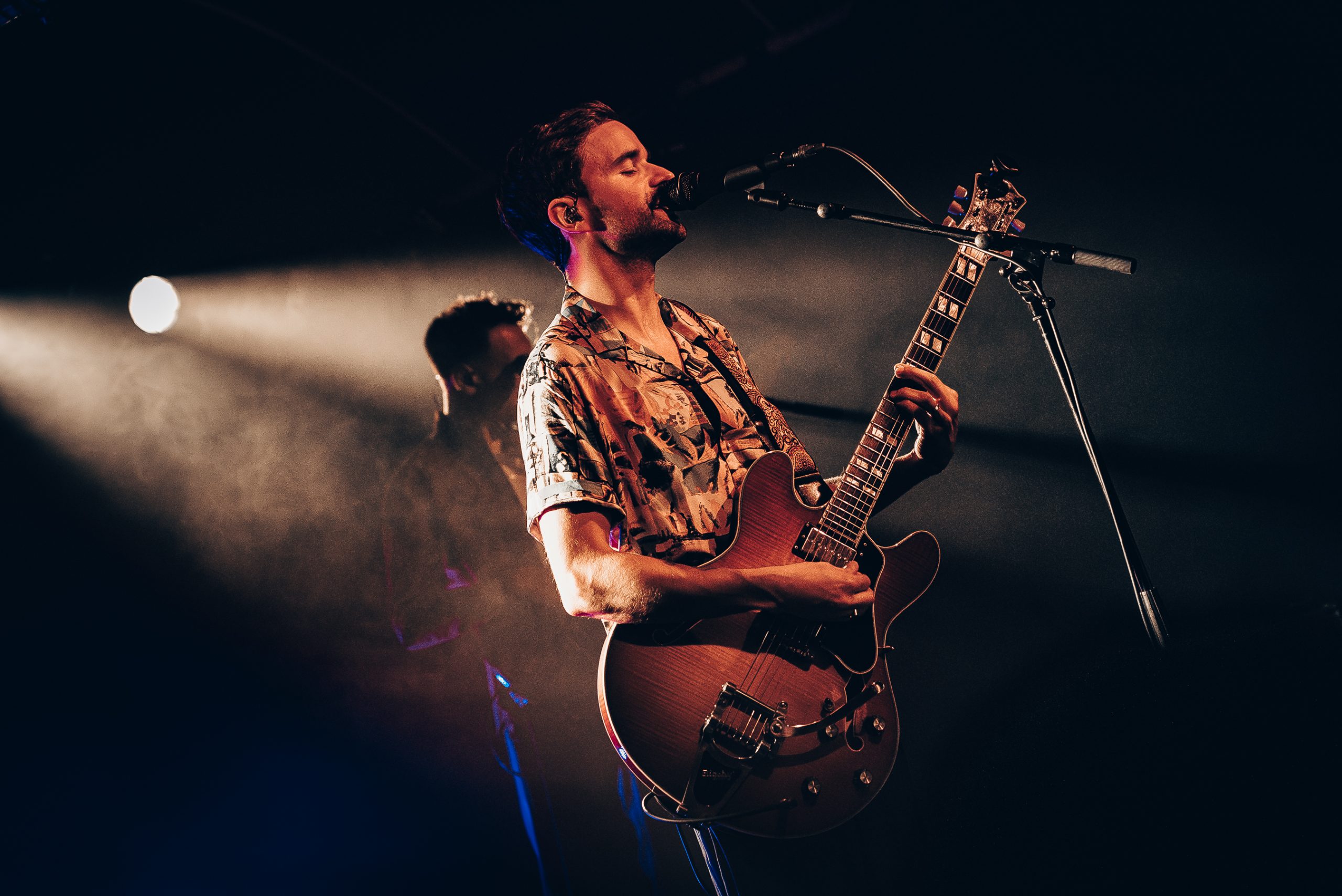 Gizmo Varillas | Support: Bon Jour