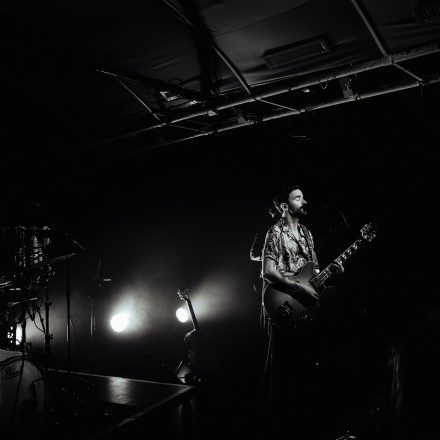 Gizmo Varillas | Support: Bon Jour