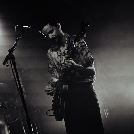 Gizmo Varillas | Support: Bon Jour