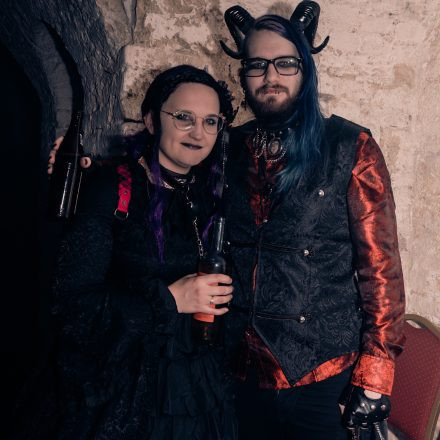 Schwarzer Reigen - Götterdämmerung