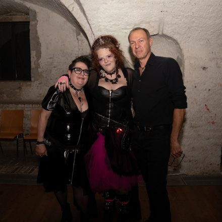 Schwarzer Reigen - Götterdämmerung