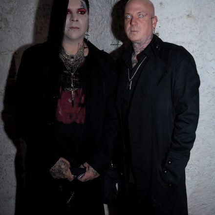 Schwarzer Reigen - Götterdämmerung