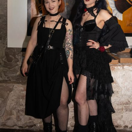 Schwarzer Reigen - Götterdämmerung