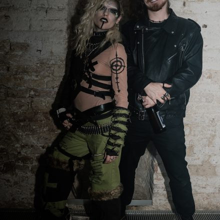 Schwarzer Reigen - Götterdämmerung