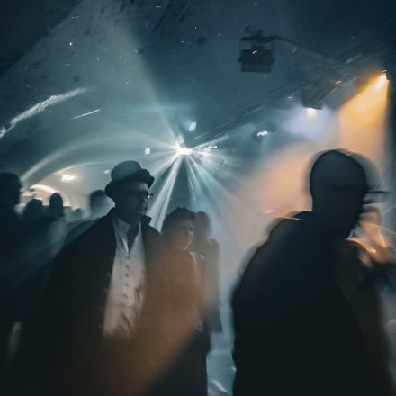 Schwarzer Reigen - Götterdämmerung