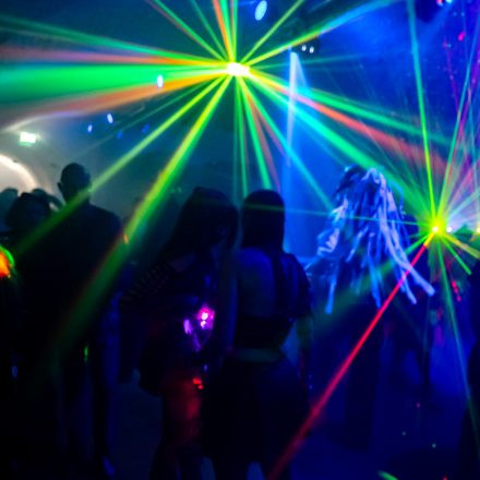 Schwarzer Reigen - Götterdämmerung