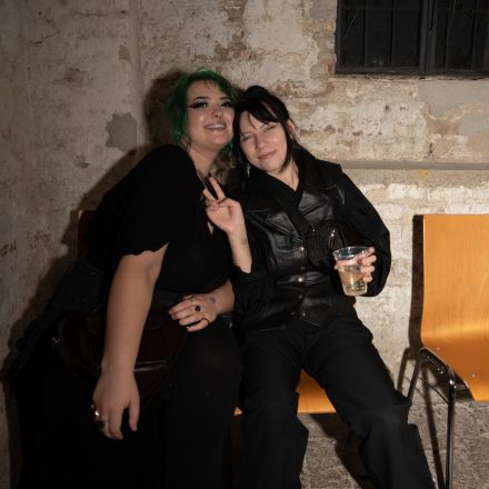 Schwarzer Reigen - Götterdämmerung