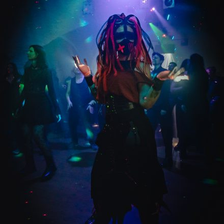 Schwarzer Reigen - Götterdämmerung