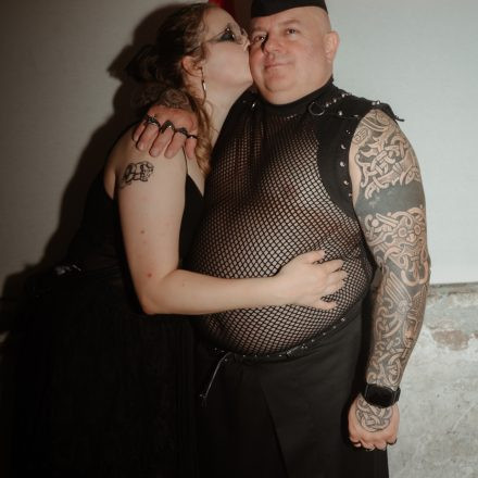 Schwarzer Reigen - Götterdämmerung