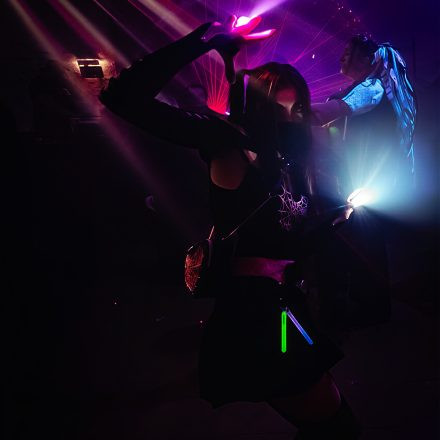 Schwarzer Reigen - Götterdämmerung