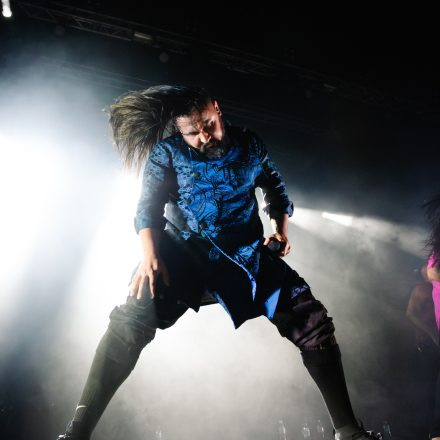 Halestorm - the nEVEREST Tour