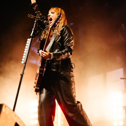 Halestorm - the nEVEREST Tour