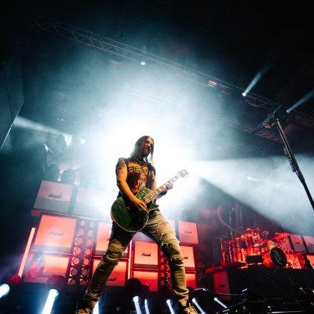 Halestorm - the nEVEREST Tour