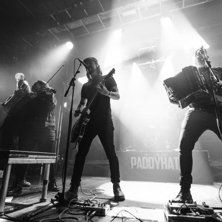 The O'Reillys and the Paddyhats