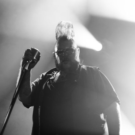 The O'Reillys and the Paddyhats