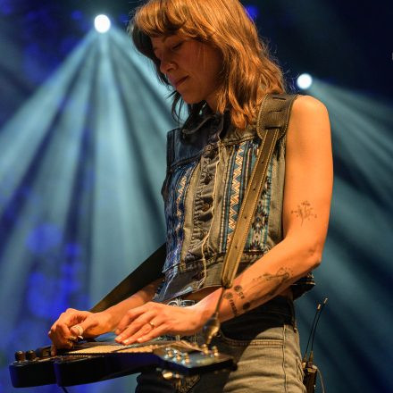 Larkin Poe + Son Little