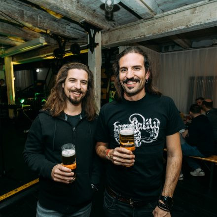 16 Bands gegen Gewalt an Frauen 2025