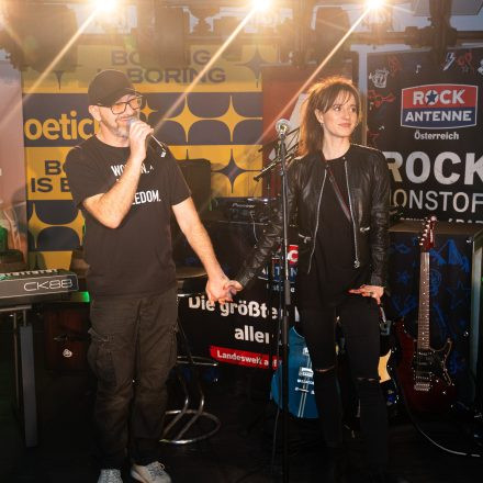 16 Bands gegen Gewalt an Frauen 2025