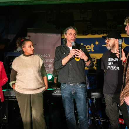 16 Bands gegen Gewalt an Frauen 2025