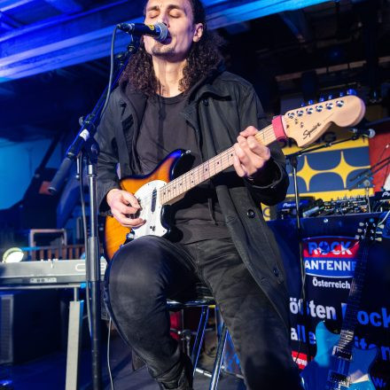 16 Bands gegen Gewalt an Frauen 2025