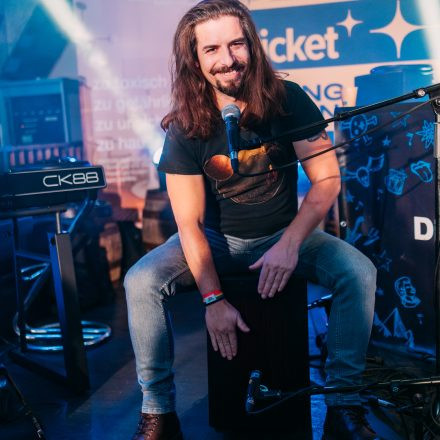 16 Bands gegen Gewalt an Frauen 2025