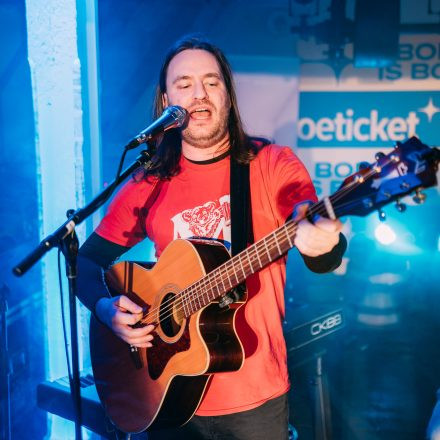 16 Bands gegen Gewalt an Frauen 2025