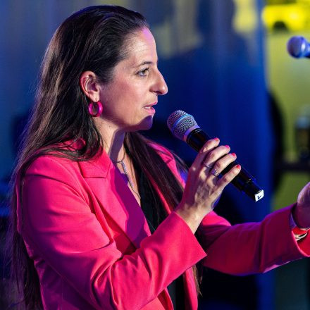 16 Bands gegen Gewalt an Frauen 2025