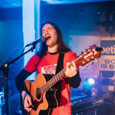 16 Bands gegen Gewalt an Frauen 2025