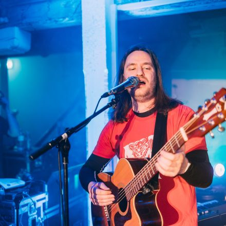 16 Bands gegen Gewalt an Frauen 2025