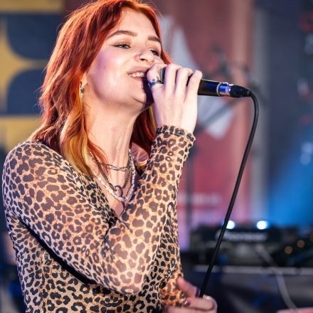 16 Bands gegen Gewalt an Frauen 2025