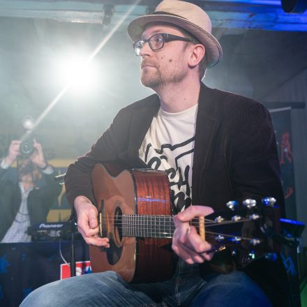 16 Bands gegen Gewalt an Frauen 2025