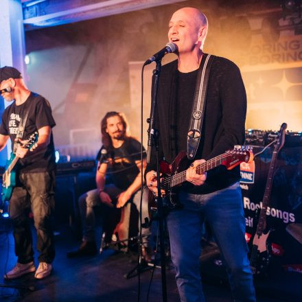 16 Bands gegen Gewalt an Frauen 2025